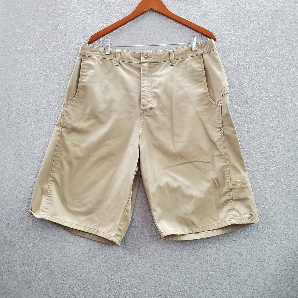 VINTAGE Oakley Men Shorts 36 Cargo Tactical Field Gear Logo 11" Inseam Y2K